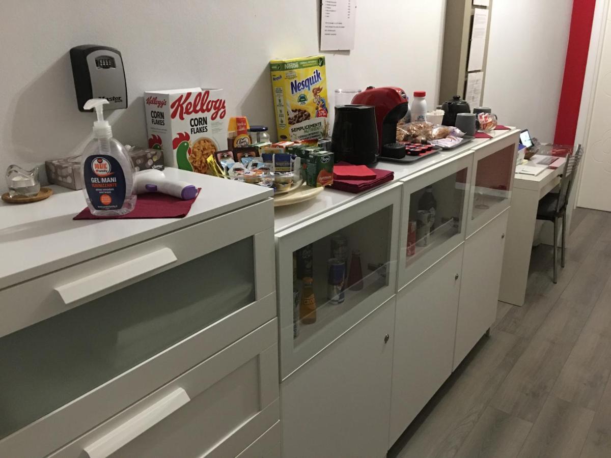 Le Stanze Di Marco Monza Bagian luar foto