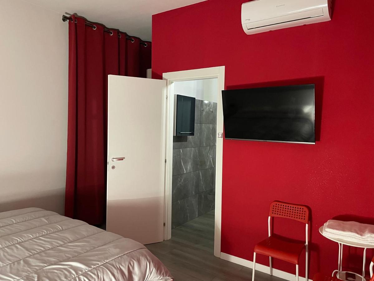 Le Stanze Di Marco Bed & Breakfast Monza Bagian luar foto